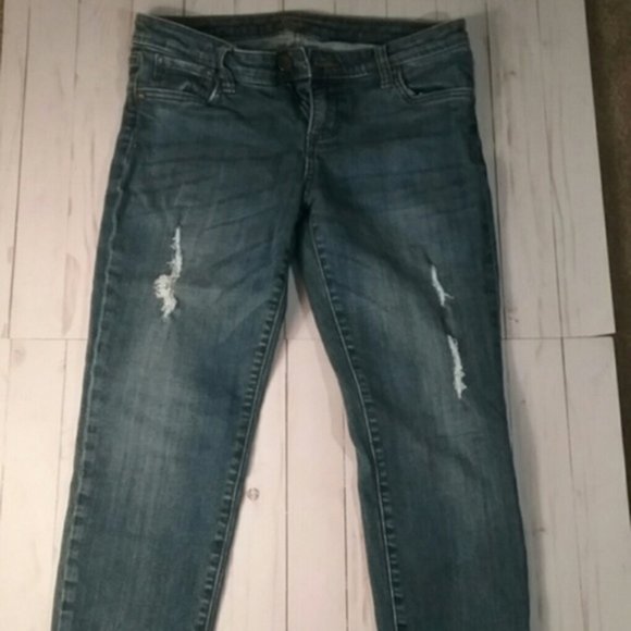 {Kut from the Kloth} Catherine Rolled Crop Jeans - Picture 2 of 5